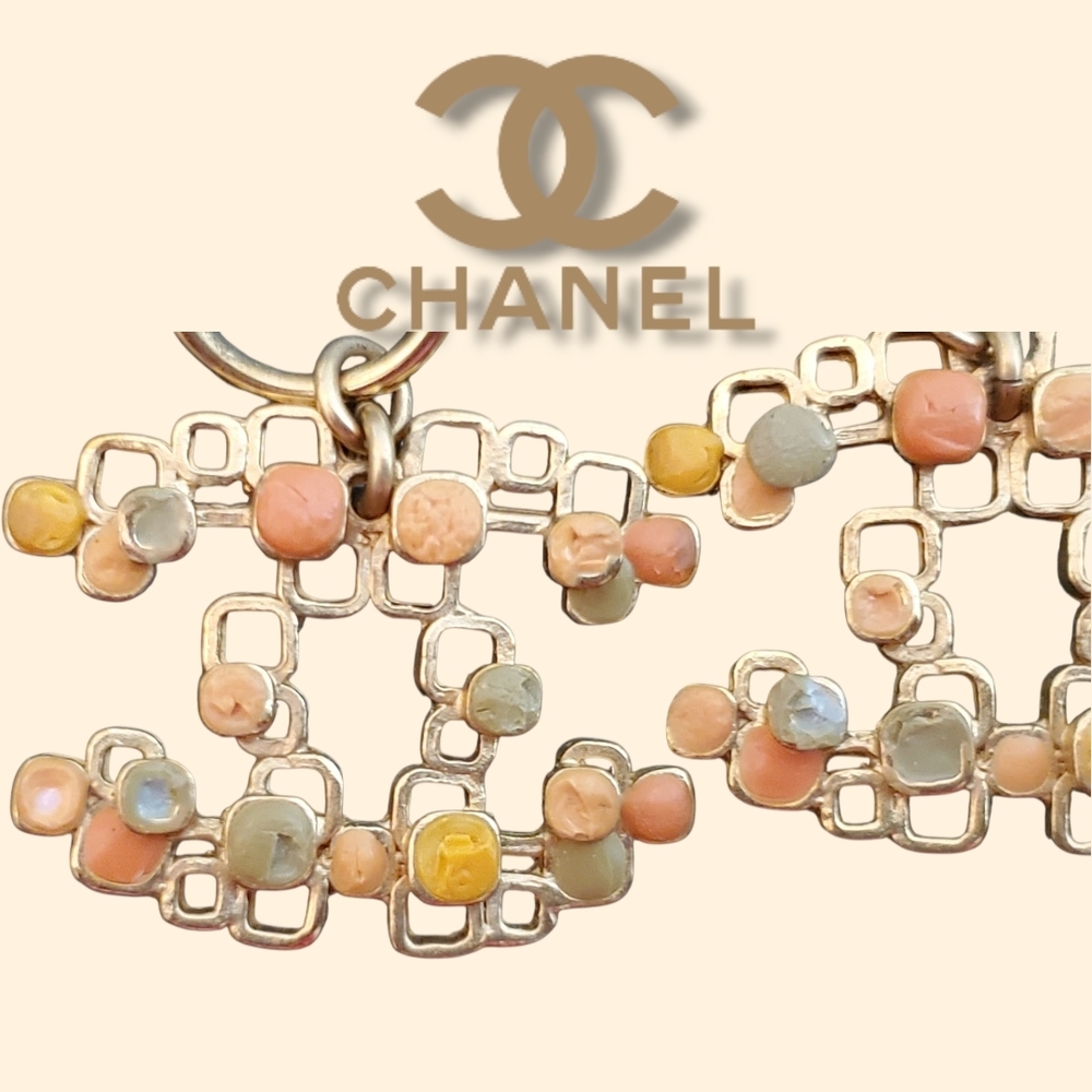 CHANEL Gold and Tan Earrings - Picture 10 of 13